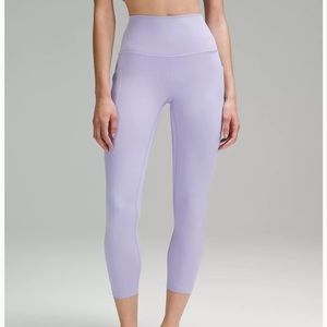 NO POCKETS JUST REGULAR ALIGN LENGTH 28 and size 4